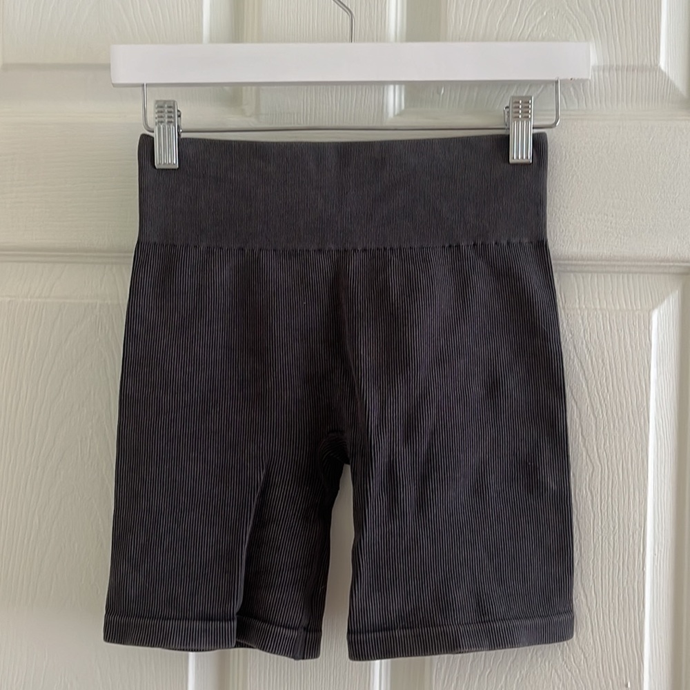 Gilly Hicks biker shorts
